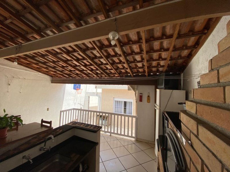 imóvel com 206m² - Vila Palmares - Santo André