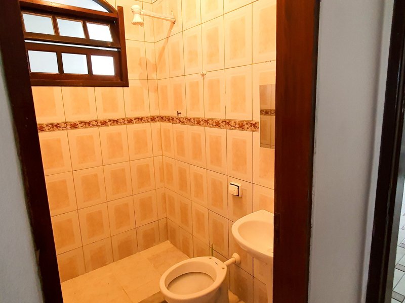 imóvel com 269m² - Jd. Indaiá - Bertioga