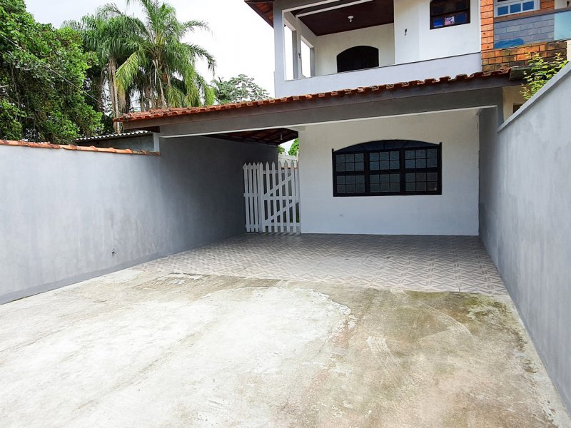 imóvel com 269m² - Jd. Indaiá - Bertioga