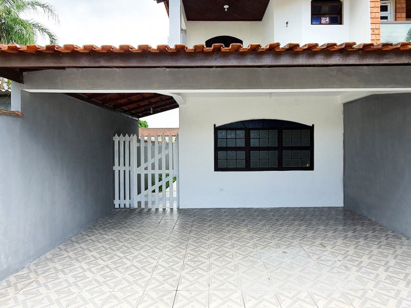 imóvel com 269m² - Jd. Indaiá - Bertioga