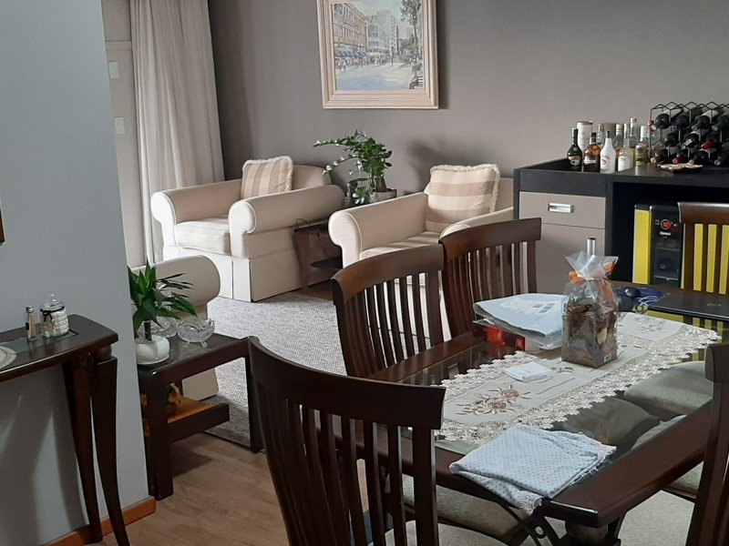 imóvel com 90m² - América - Joinville