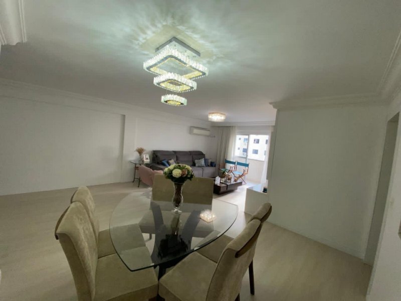 Apartamento à venda Centro com 135m² e 4 quartos por R$ 850.000 - 763505851-f5cfac3d-a4d3-4e71-83c4-3d5574bfa596.jpeg