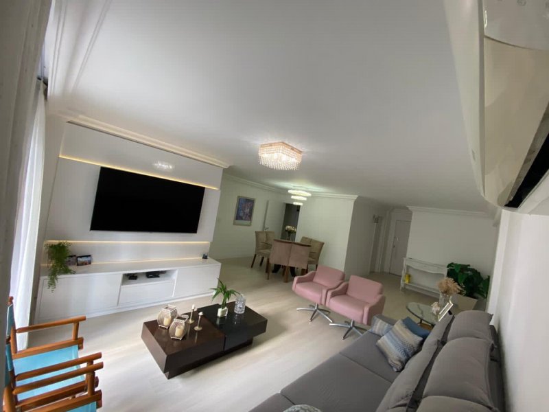 Apartamento à venda Centro com 135m² e 4 quartos por R$ 850.000 - 94152952-8f5fdd76-e66c-4572-9228-8f31aebe3d71.jpeg