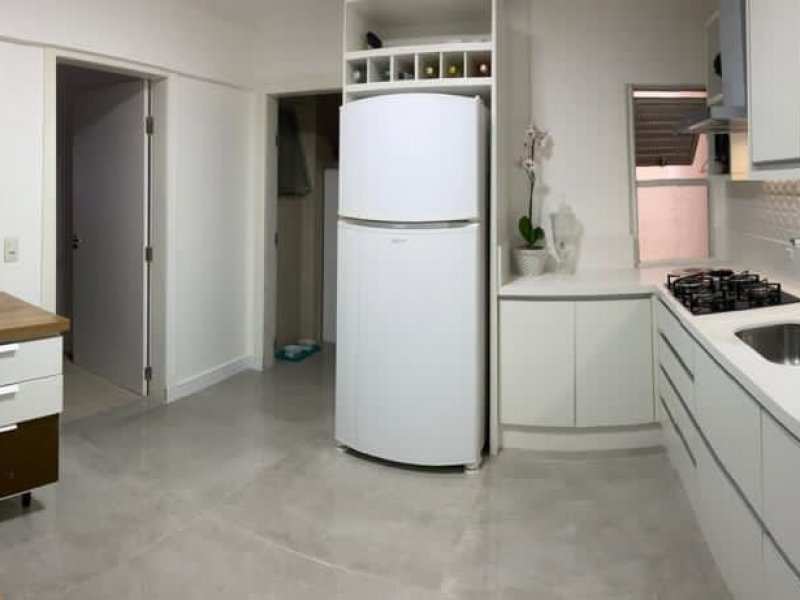 Apartamento à venda Centro com 135m² e 4 quartos por R$ 850.000 - 949761462-f74b0e4d-e9c4-48fc-8876-bd95f70fe3a8.jpeg