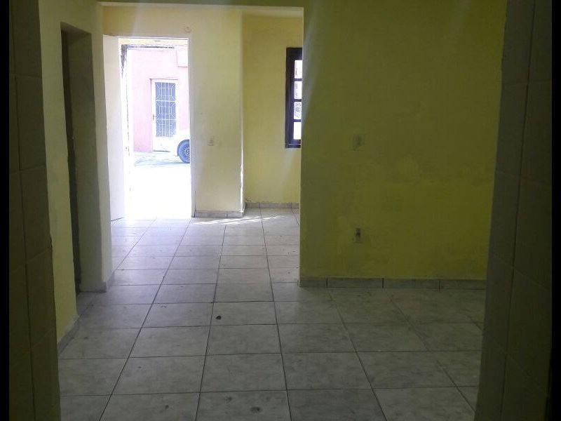 Casa à venda Barra Funda com 170m² e 4 quartos por R$ 610.000 - 751315075-5-terreo-vista-da-porta-cozinha-para-a-rua.jpg