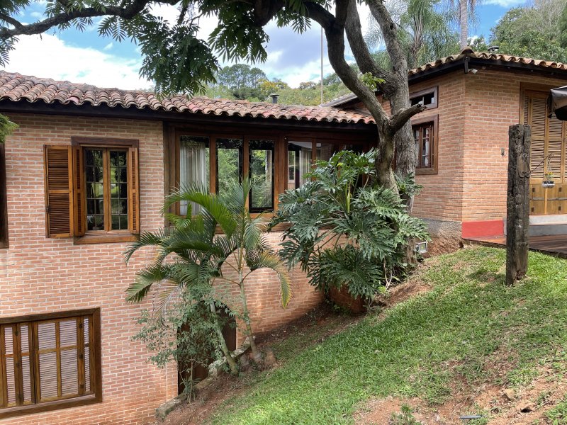 imóvel com 400m² - Saboó - São Roque