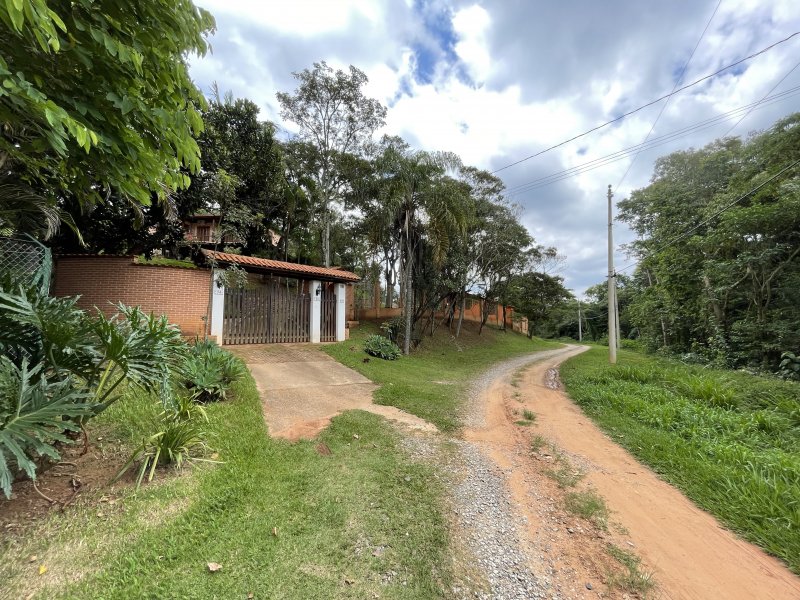 imóvel com 400m² - Saboó - São Roque