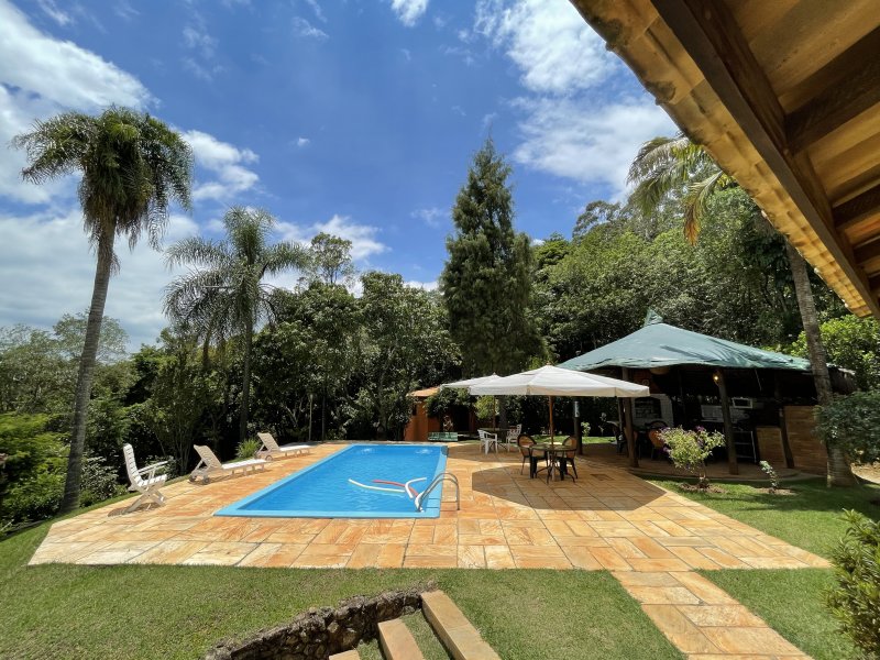 imóvel com 400m² - Saboó - São Roque