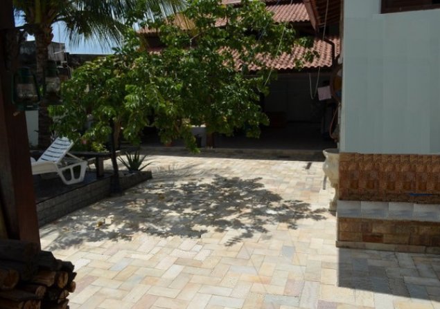 imóvel com 550m²