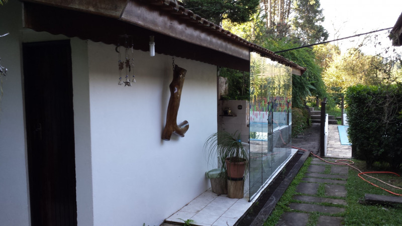 Chácara à venda são joão novo com 520m² e 4 quartos por R$ 700.000 - 1089530914-banheiro-da-piscina-e-churrasqueira.jpg