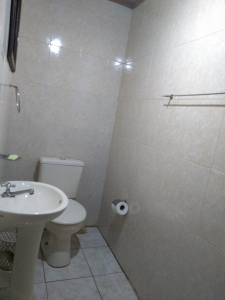 Chácara à venda são joão novo com 520m² e 4 quartos por R$ 700.000 - 1686626554-banheiro-da-piscina-e-churrasqueira-02.jpg
