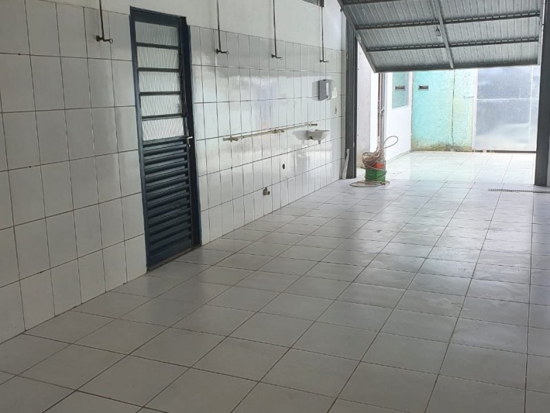 Comercial para alugar Cumbica com 120m² e  quartos por R$ 2.000 - 191628790-whatsapp-image-2021-02-08-at-14.jpeg