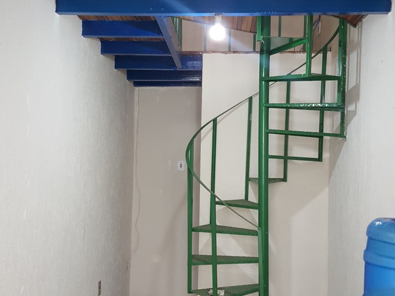 Comercial para alugar Cambuí com 25m² e  quartos por R$ 1.700 - 1559744214-sala-06.jpg