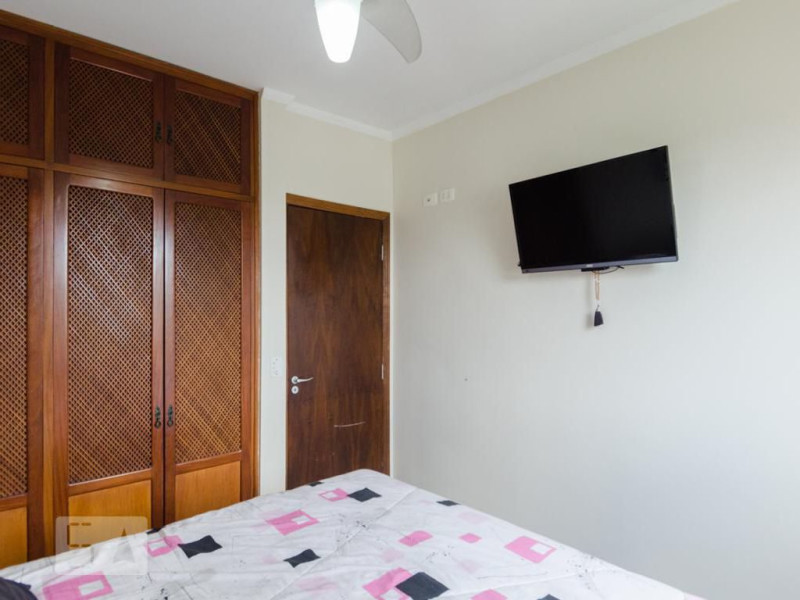 Apartamento à venda Centro com 74m² e 3 quartos por R$ 335.000 - quarto001-02.jpeg