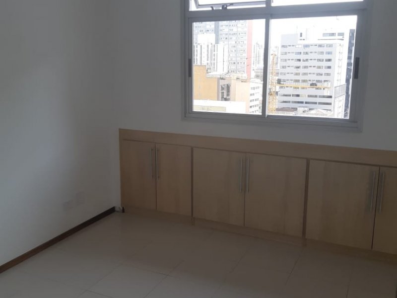imóvel com 72m² - Centro - Curitiba