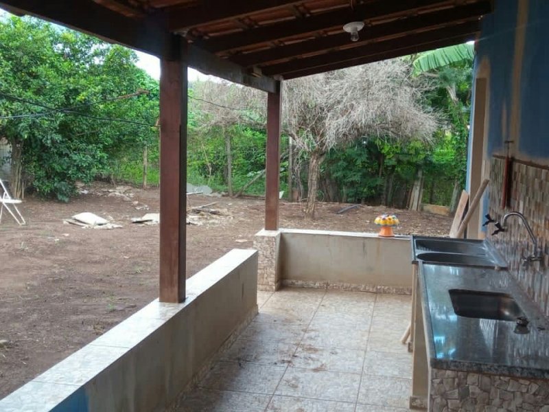 Casa à venda Marimbá com 800m² e 2 quartos por R$ 215.000 - 1772963643-e6d3d9a1-9f3a-4737-a588-4fe9321d697d.jpg