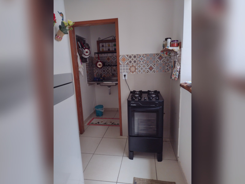 Casa à venda Centro com 200m² e 3 quartos por R$ 300 - 16140891482405891915615019660713.jpg