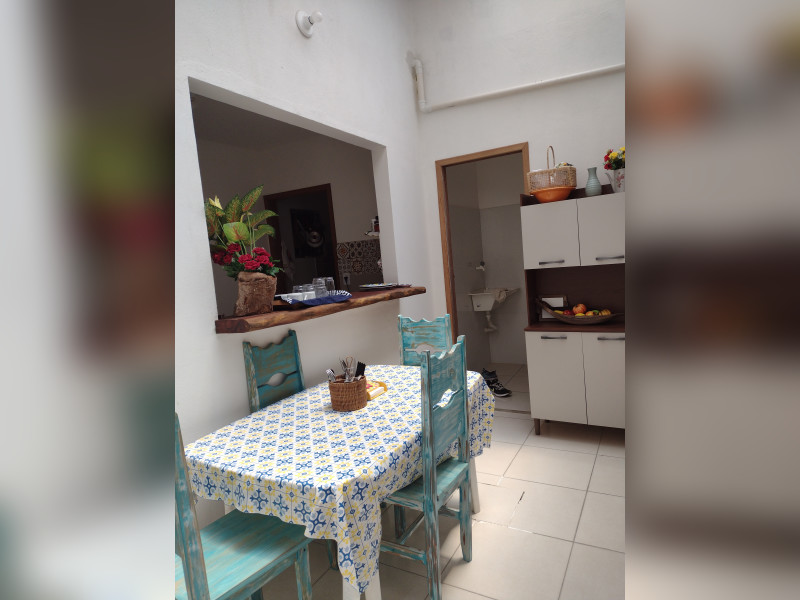 Casa à venda Centro com 200m² e 3 quartos por R$ 300 - 16140891750246849218949501937635.jpg