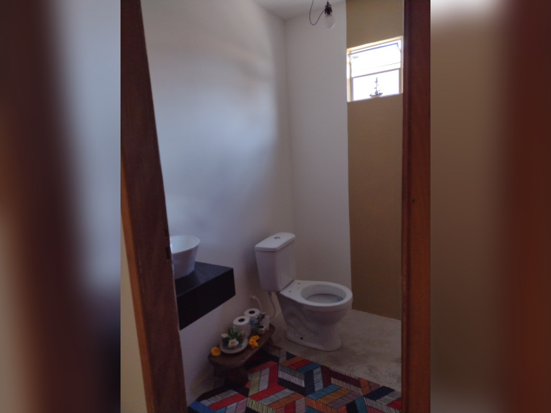 Casa à venda Centro com 200m² e 3 quartos por R$ 300 - 16140891940905662816685401486770.jpg