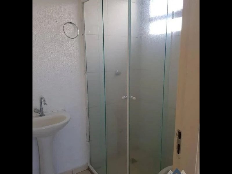 Casa de condomínio à venda Heimtal com 112m² e 3 quartos por R$ 130.000 - 669930948-banheiro.jpg