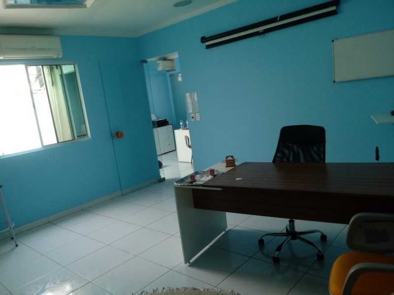 Casa à venda Santo Amaro com 240m² e 3 quartos por R$ 850.000 - 760658545-whatsapp-image-2019-10-17-at-2.jpeg