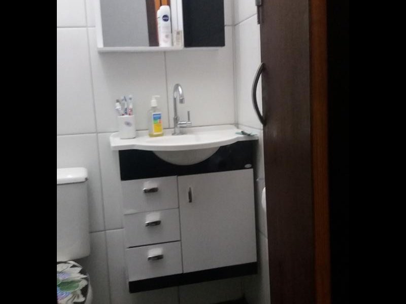 Casa à venda São Mateus com 140m² e 3 quartos por R$ 370.000 - 1562021333-banheirosuite.jpg