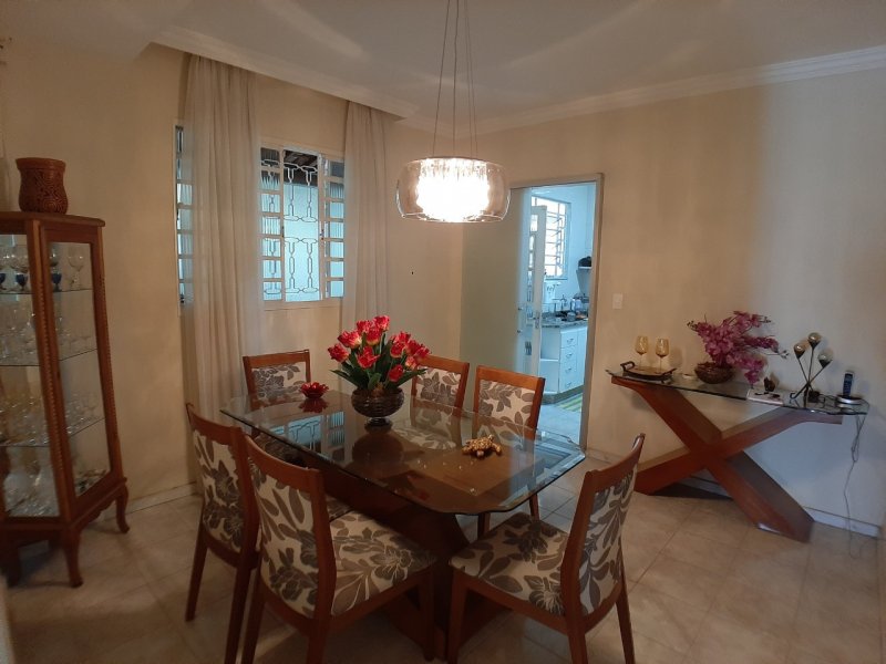 Casa à venda Fernão Dias  com 150m² e 3 quartos por R$ 590.000 - 1434216808-d7f1553b-91c2-4683-a155-2fe2835d2cad.jpeg