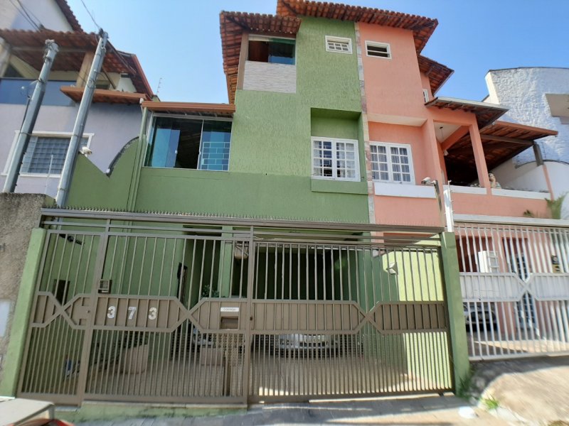 Casa à venda Fernão Dias  com 150m² e 3 quartos por R$ 590.000 - 1730534858-e51f181f-3627-441e-8878-c780a032e88b.jpeg