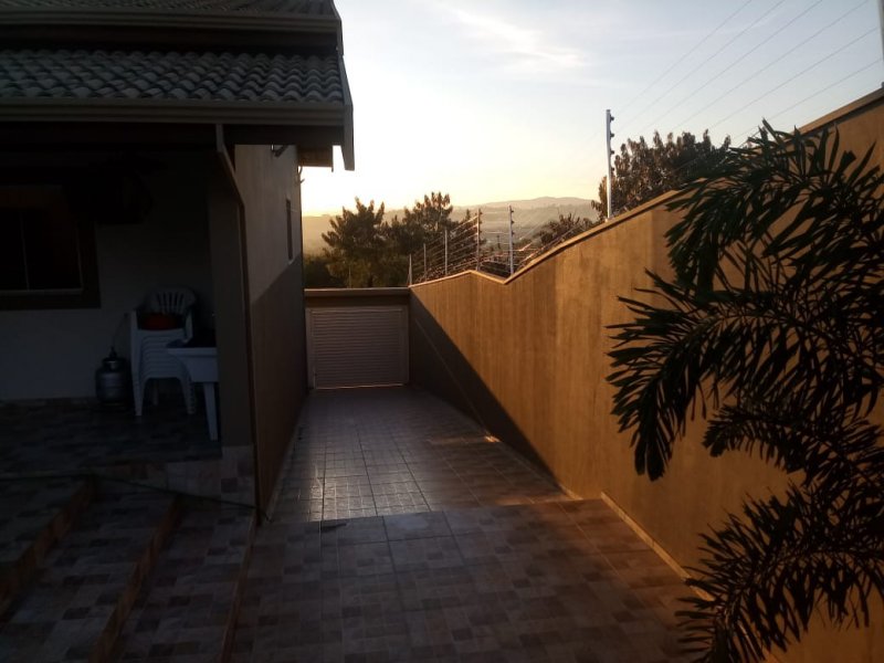 imóvel com 220m² - Vila Esperança - Itapira