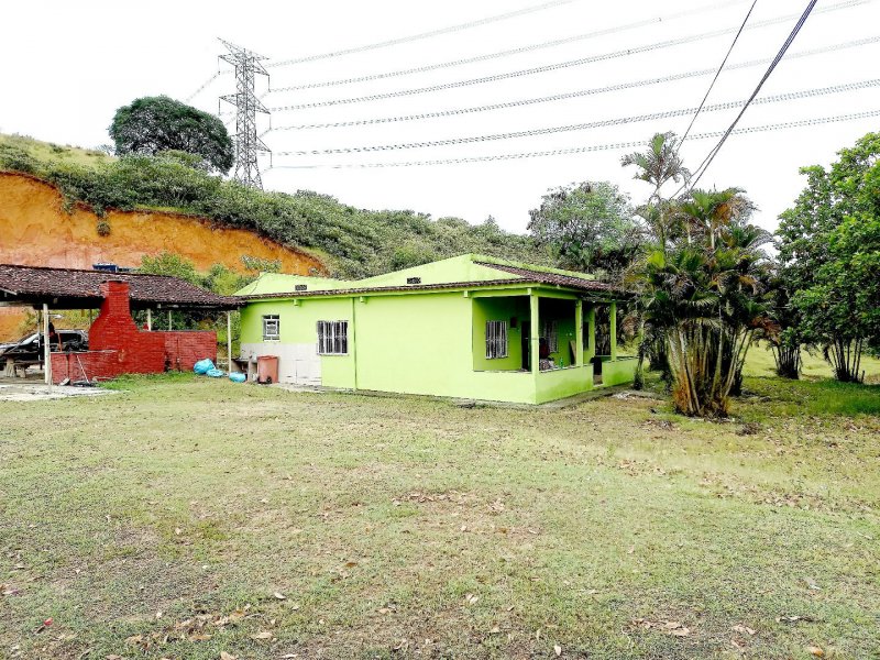 Chácara à venda Vila Santa Catarina com 10000m² e 4 quartos por R$ 800.000 - 242933966-fe6f6030-93f1-4643-82e8-b8aeb0c3ff1f.jpg