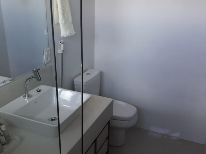 Casa à venda Santa Marta com 296m² e 4 quartos por R$ 980.000 - 1485927852-70a0095f-0dc8-4762-9fc0-25a2cf29541c.png
