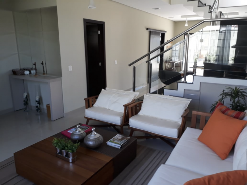 Casa à venda Santa Marta com 296m² e 4 quartos por R$ 980.000 - 1943325667-9e05380d-cc9e-4ba2-a34b-17475df2b469.png