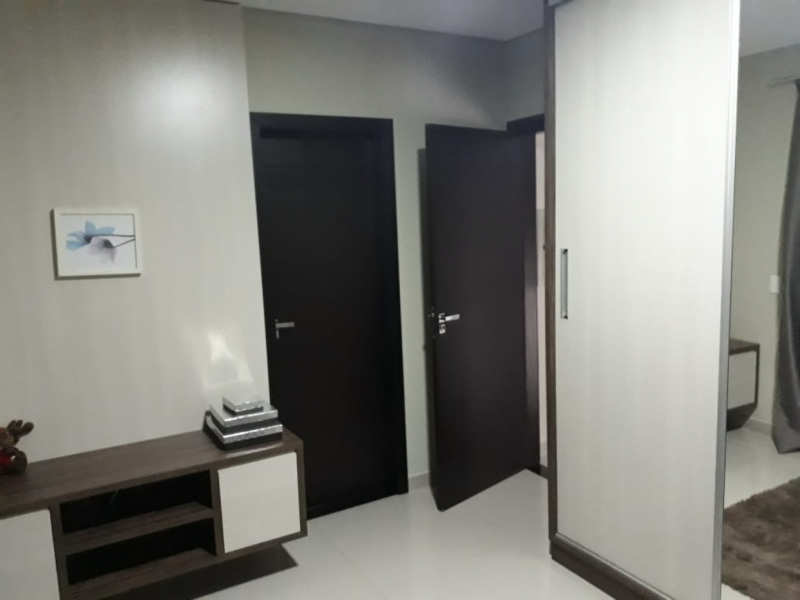 Casa à venda Santa Marta com 296m² e 4 quartos por R$ 980.000 - 1983011658-00e4aca7-27f1-419d-bdef-a5d3e26cc231.png