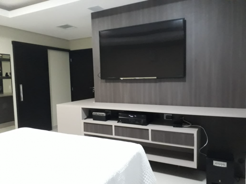 Casa à venda Santa Marta com 296m² e 4 quartos por R$ 980.000 - 820911227-55b2a01b-1ea6-4024-9d6f-1b5732a53efb.png