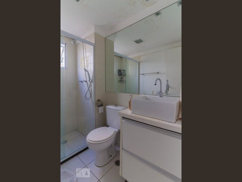 Apartamento à venda Vila Itapegica com 52m² e 2 quartos por R$ 248.000 - 1865276807-banheiro1.jpg