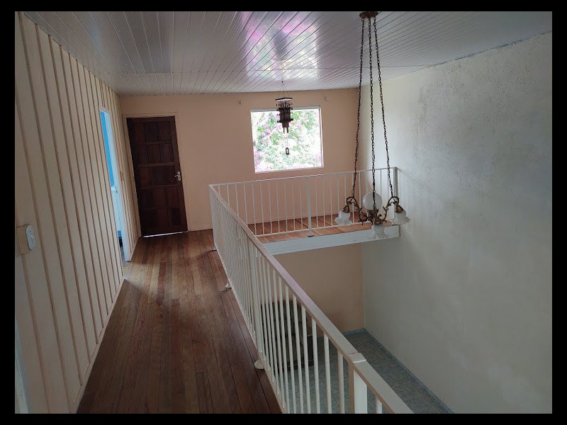 Chácara à venda Centro com 300m² e 6 quartos por R$ 300.000 - 73133435-4418848e-d0a2-4c8e-b8af-148f5cac52e9.jpg