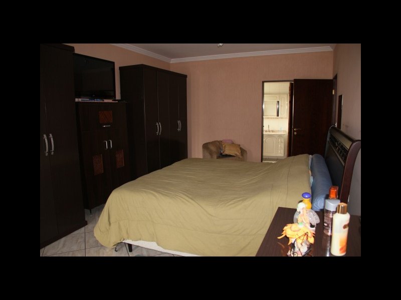 Casa à venda Vila Vivaldi com 350m² e 4 quartos por R$ 650.000 - 1559137452-quarto-03-2.jpg