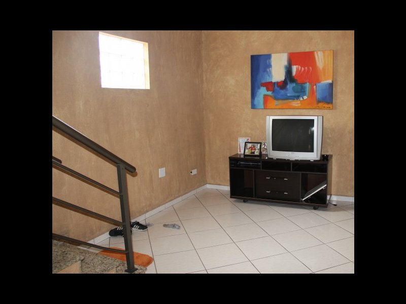 Casa à venda Vila Vivaldi com 350m² e 4 quartos por R$ 650.000 - 1863474585-hall.jpg