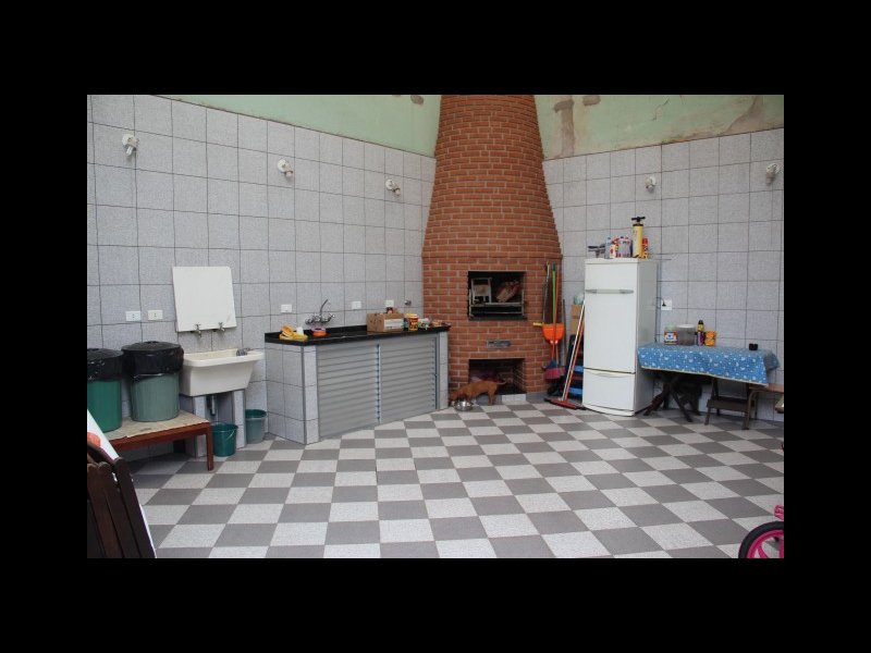 Casa à venda Vila Vivaldi com 350m² e 4 quartos por R$ 650.000 - 1972243082-churrasqueira.jpg