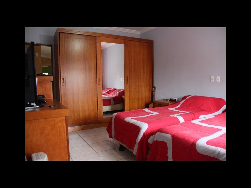 Casa à venda Vila Vivaldi com 350m² e 4 quartos por R$ 650.000 - 335363304-quarto-02.jpg