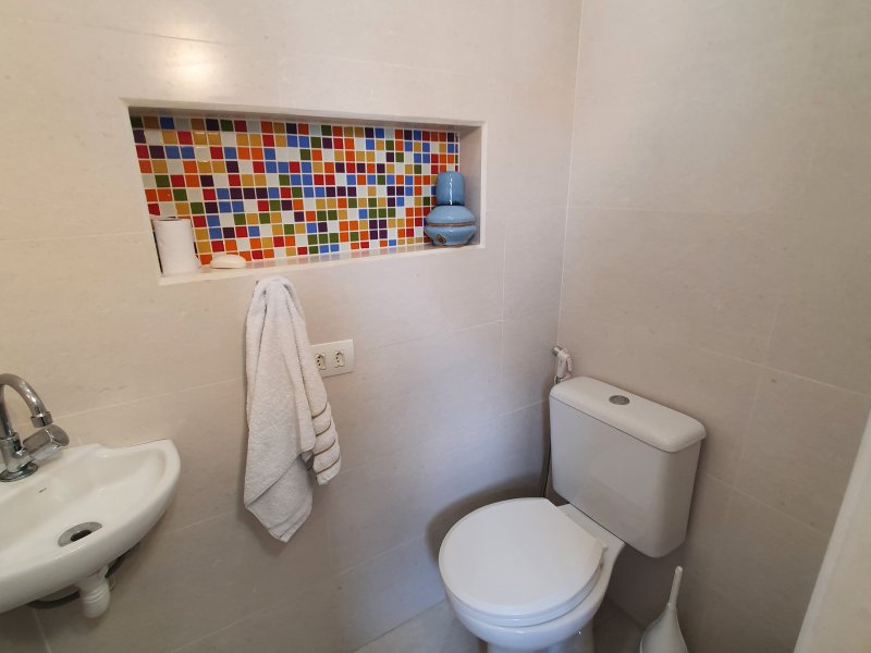 Apartamento à venda Perdizes com 113m² e 4 quartos por R$ 960.000 - 352966952-banheiro-de-servico-totalmente-reformado.jpg