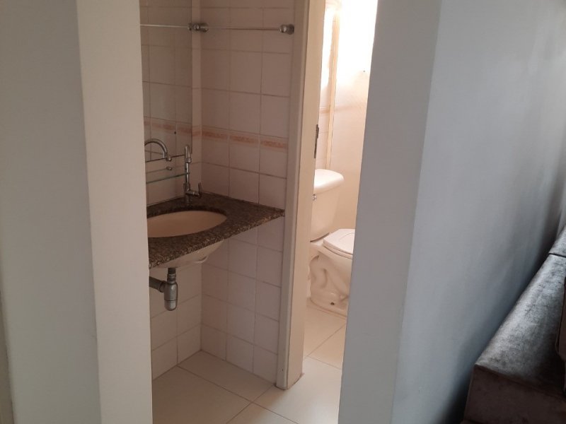 Apartamento à venda Jardim Martins Silva com 52m² e 2 quartos por R$ 150.000 - 1199748032-img-20210328-wa0023.jpg