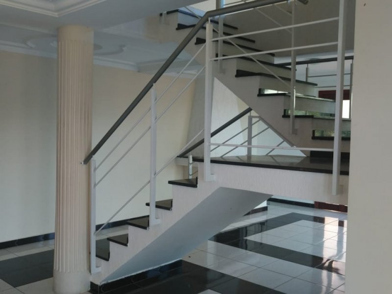 Casa de condomínio à venda Barreiro com 160m² e 3 quartos por R$ 800.000 - 653814243-85ef6ef5-ae65-4016-a4b1-e1cf6154b20a.jpeg