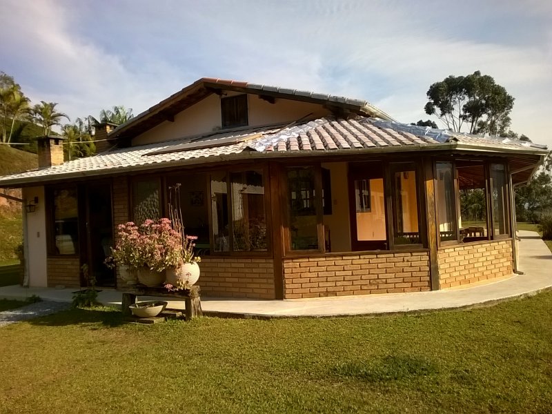 imóvel com 200m² - Santa Barbara - Sao Jose dos Campos