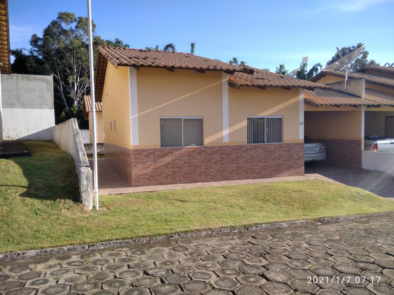 Casa à venda Setor Lagoa Quente com 200m² e 2 quartos por R$ 200.000 - 1889184207-img-20210107-071758-1.jpg