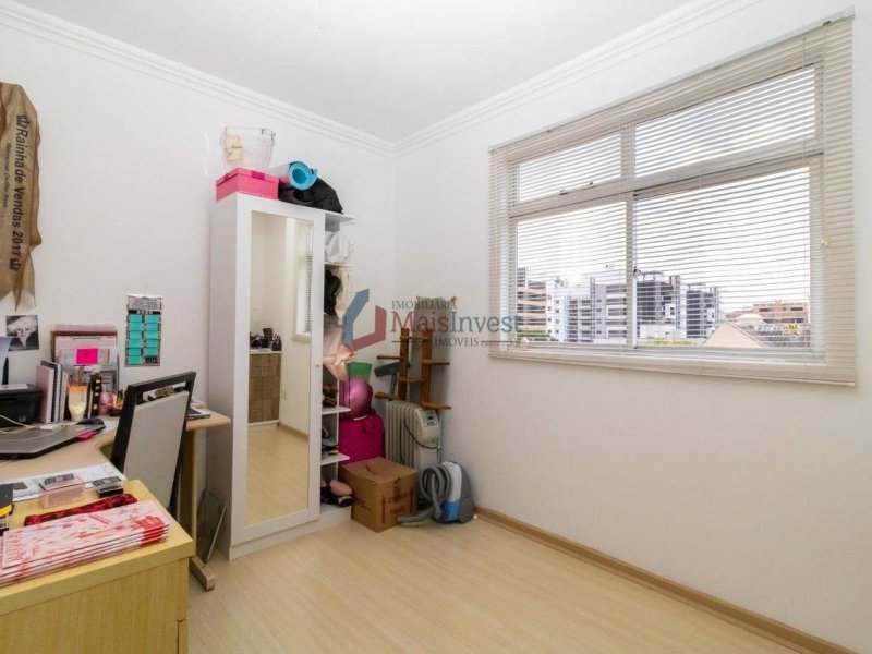 imóvel com 66m² - Água Verde - Curitiba