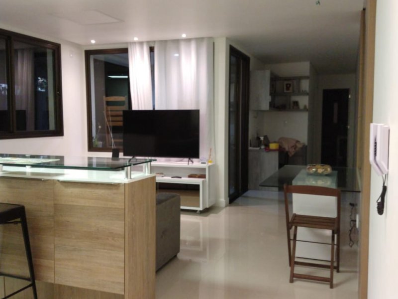 Apartamento à venda Canasvieiras com 111m² e 2 quartos por R$ 690.000 - 1191453713-01.jpeg