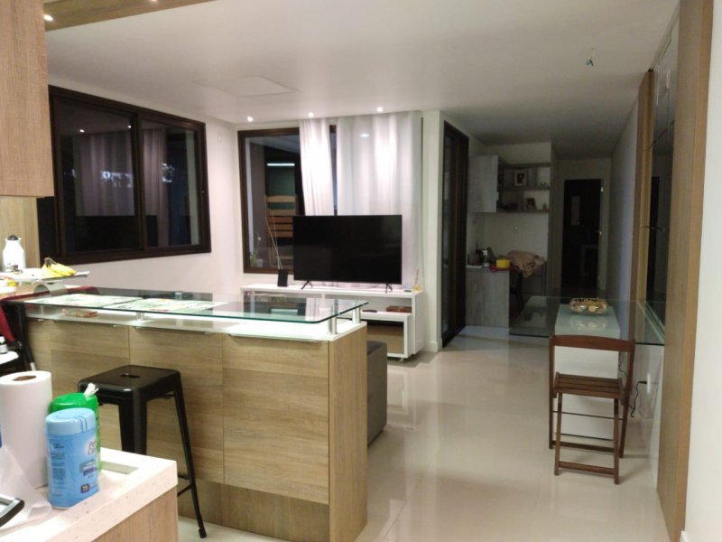Apartamento à venda Canasvieiras com 111m² e 2 quartos por R$ 690.000 - 413870499-01.jpeg