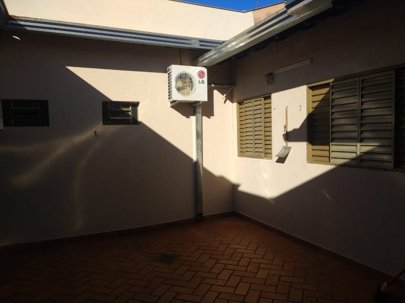 Casa à venda Jardim Delta com 109m² e 3 quartos por R$ 350.000 - 1157952143-mae-1.jpg