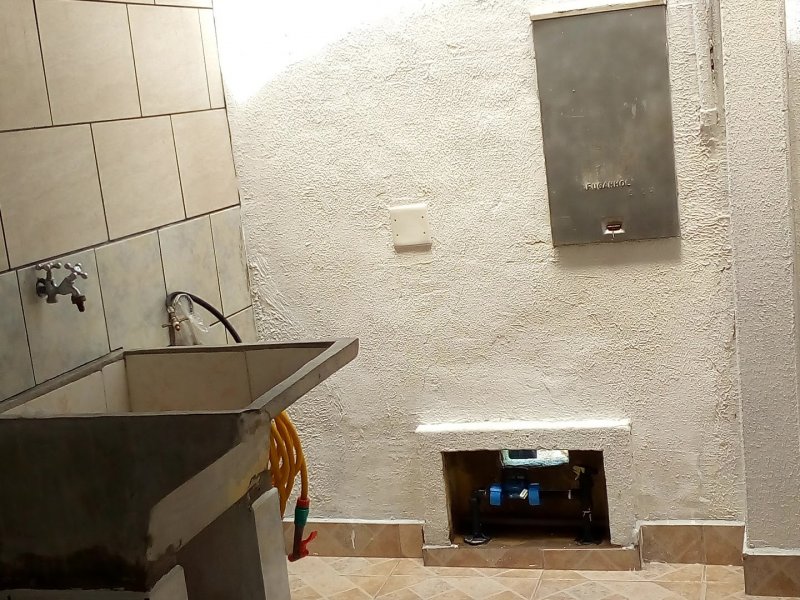 Casa de condomínio à venda Jardim Vila Rica com 64m² e 2 quartos por R$ 205.000 - 1145241392-img-20171014-110428.jpg